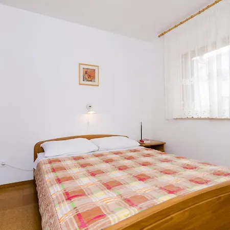 & Cina- One Bedroom With Balcony And Sea View * Cavtat
